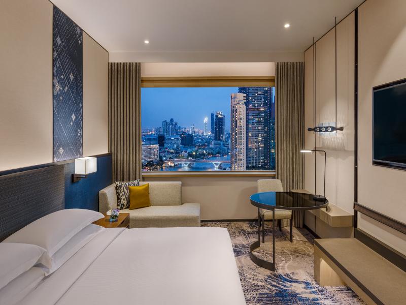Millennium Hilton Bangkok image