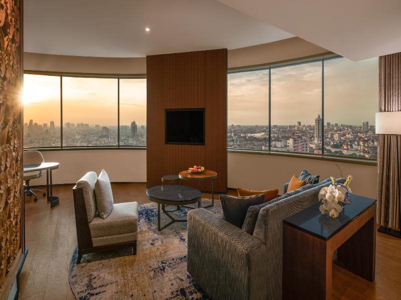 Millennium Hilton Bangkok image