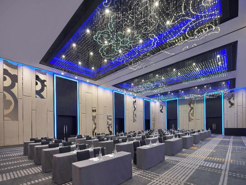 Le Meridien Kuala Lumpur image
