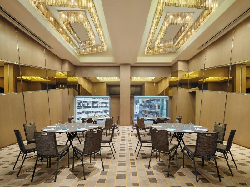 Le Meridien Kuala Lumpur image