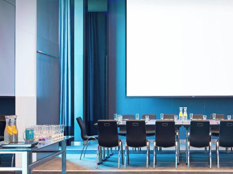 Le Meridien Kuala Lumpur image