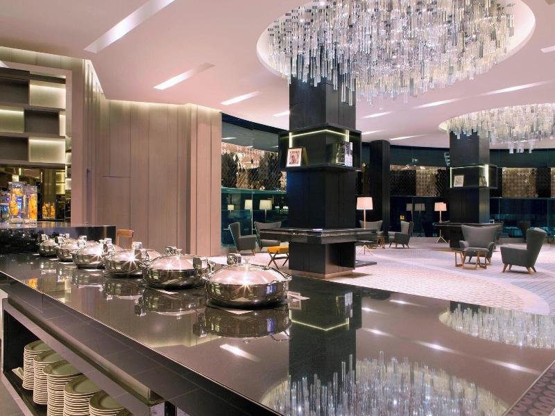 Le Meridien Kuala Lumpur image