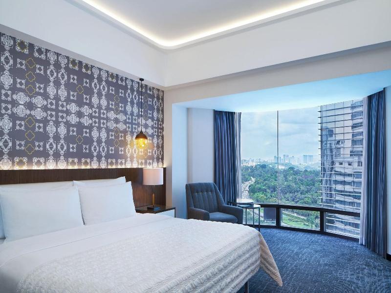 Le Meridien Kuala Lumpur image
