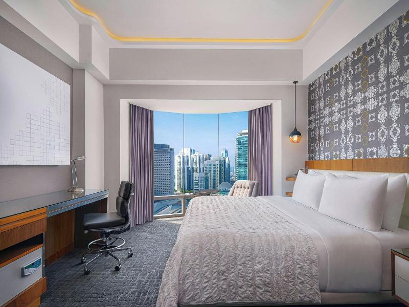 Le Meridien Kuala Lumpur image