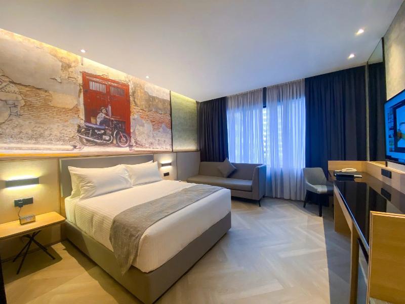 Hotel Royal Signature image