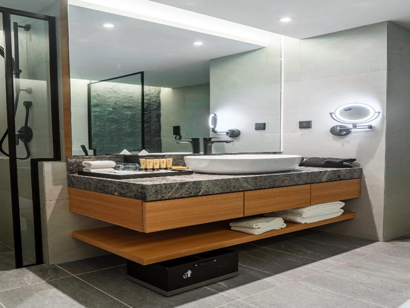 Hotel Royal Signature image