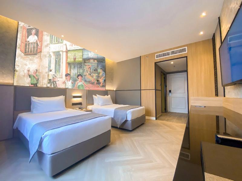 Hotel Royal Signature image