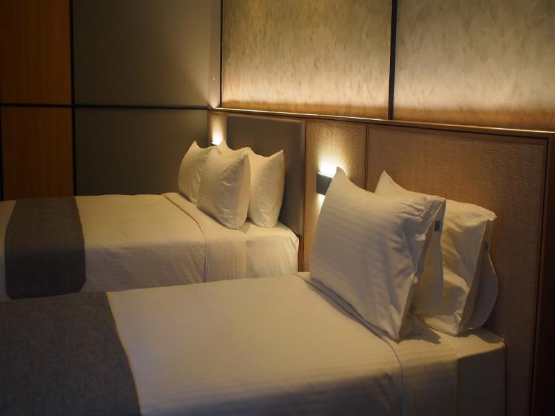 Hotel Royal Signature image