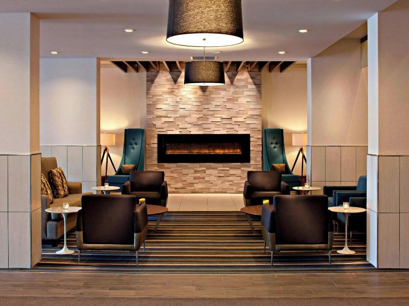Delta Hotels Winnipeg image