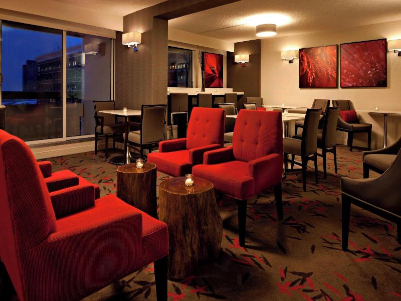 Delta Hotels Winnipeg image