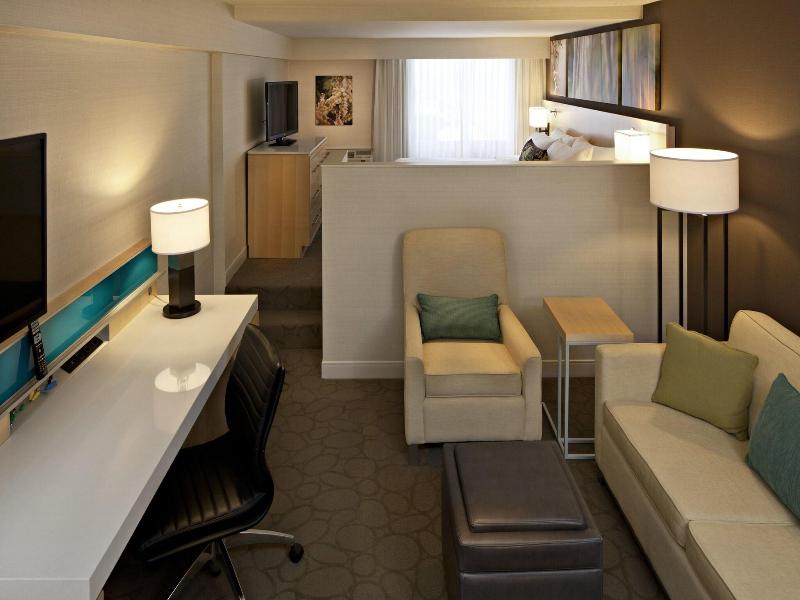 Delta Hotels Winnipeg image