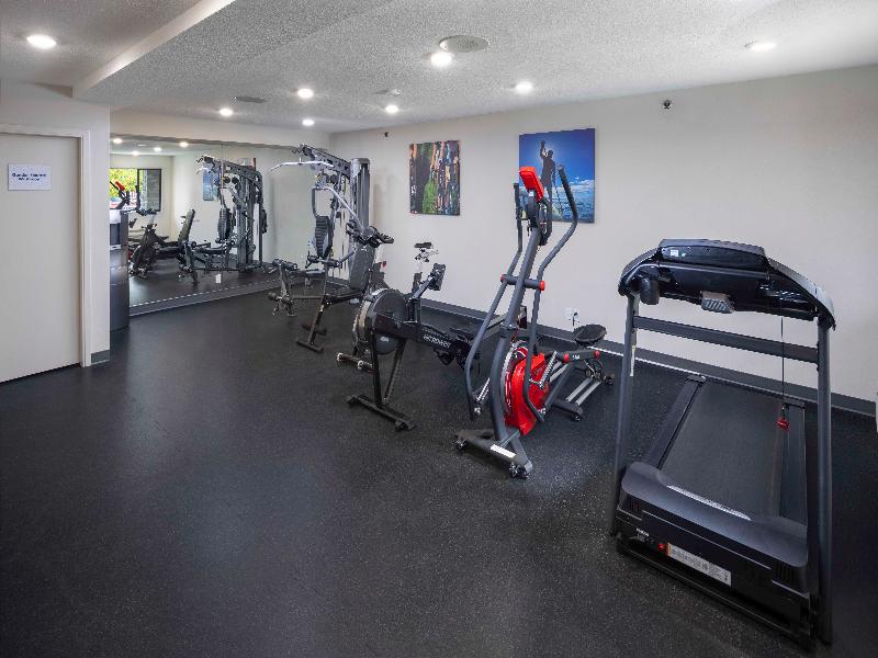 Accent Inn Kelowna image