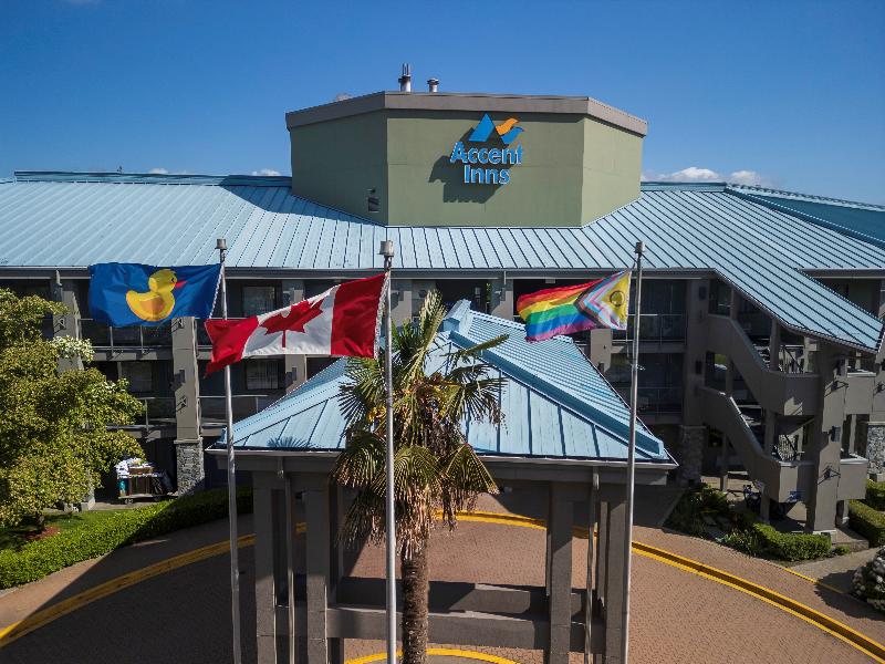 Accent Inn Vancouver Burnaby image