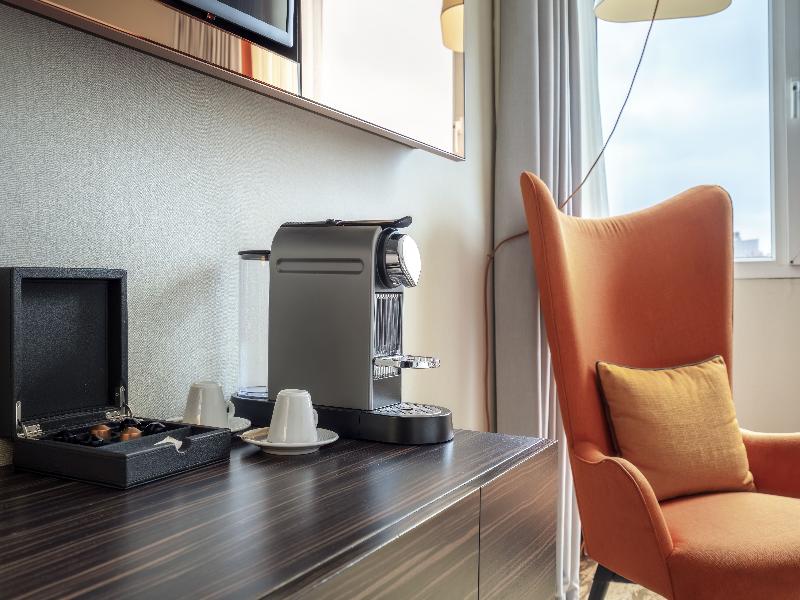 DoubleTree by Hilton Paris Boulogne image