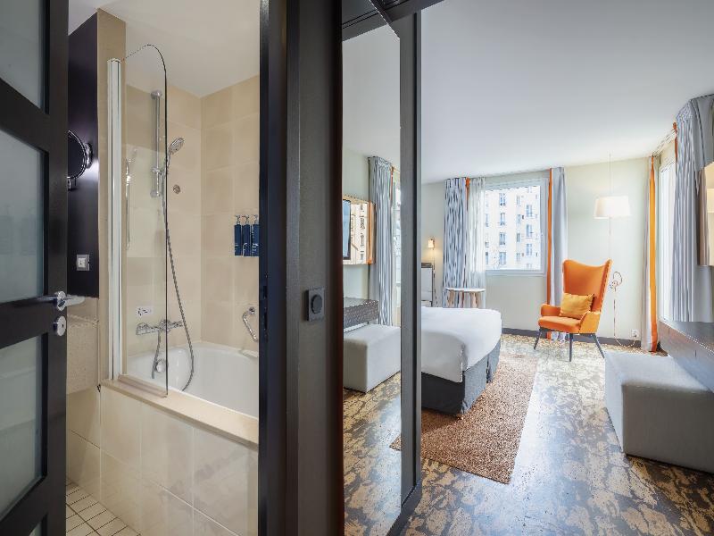 DoubleTree by Hilton Paris Boulogne image