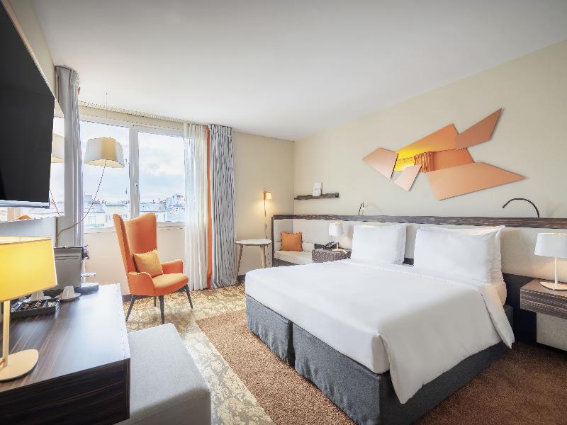 DoubleTree by Hilton Paris Boulogne image