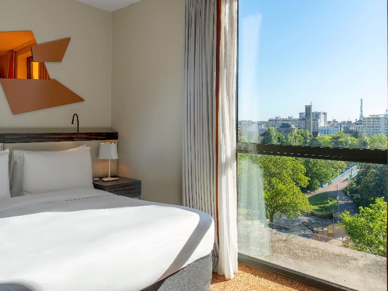 DoubleTree by Hilton Paris Boulogne image
