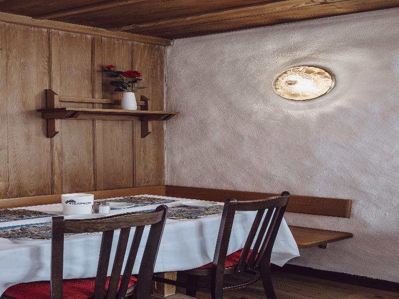 Hotel Chalet Swiss image