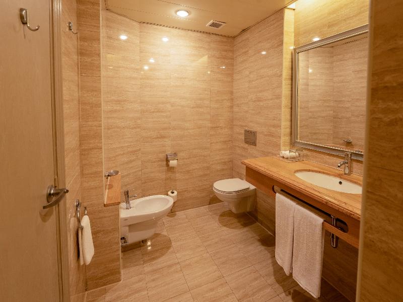 JAZ Elite Palace - Adults Only image