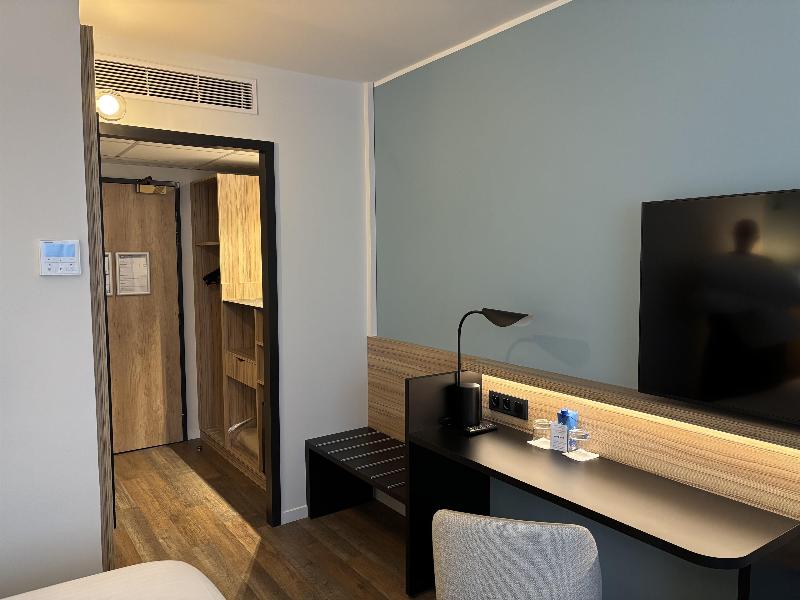 Four Points by Sheraton Reims Cathédrale image