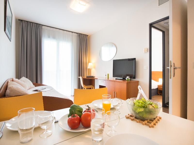 Comfort Aparthotel Saint-Nazaire Portes de l'Ocean image
