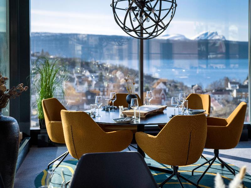 Quality Hotel Grand Royal image