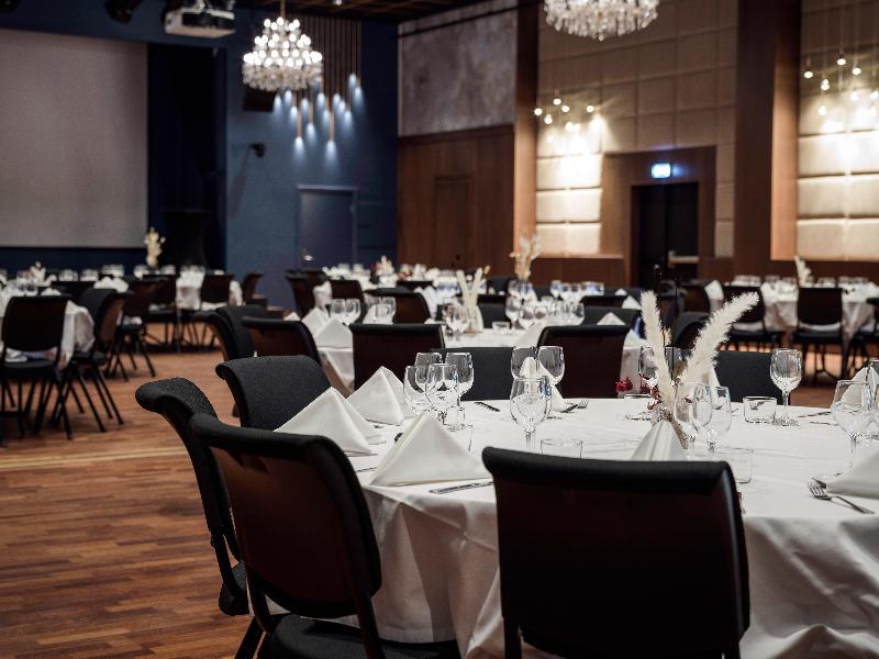 Quality Hotel Grand Royal image