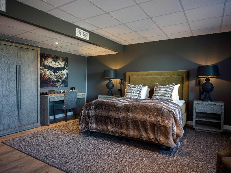 Quality Hotel Grand Royal image