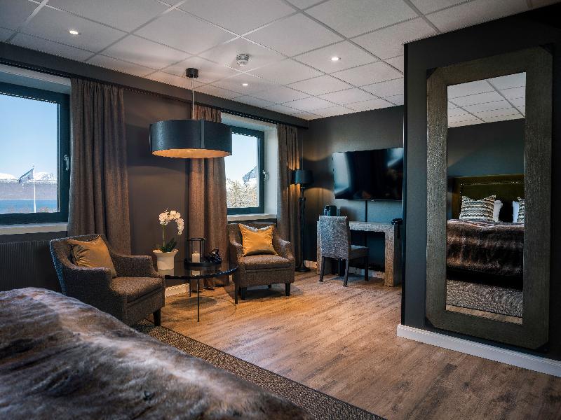 Quality Hotel Grand Royal image
