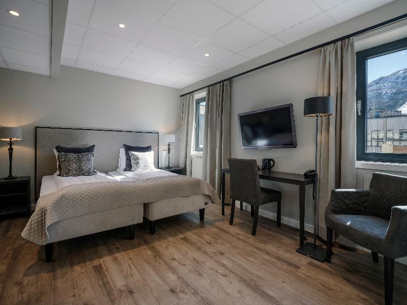 Quality Hotel Grand Royal image