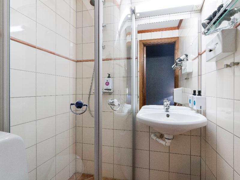 Quality Hotel Grand Royal image