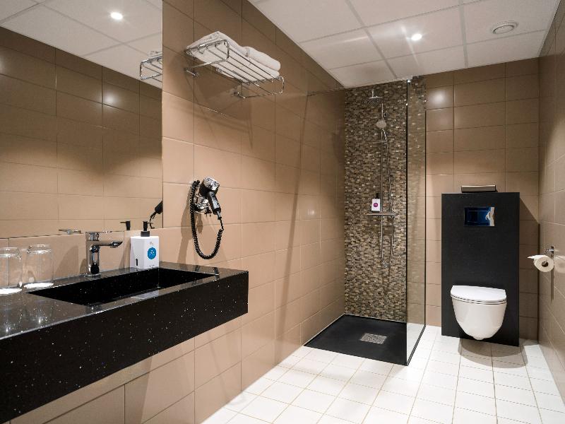 Quality Hotel Grand Royal image
