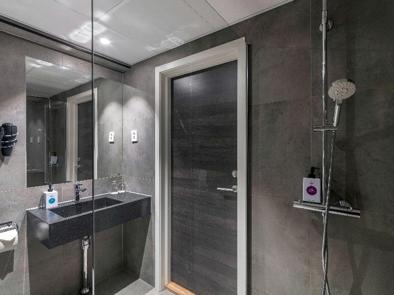 Quality Hotel Grand Royal image