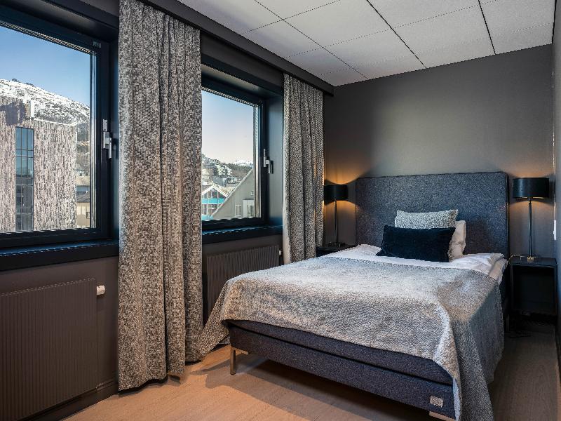 Quality Hotel Grand Royal image