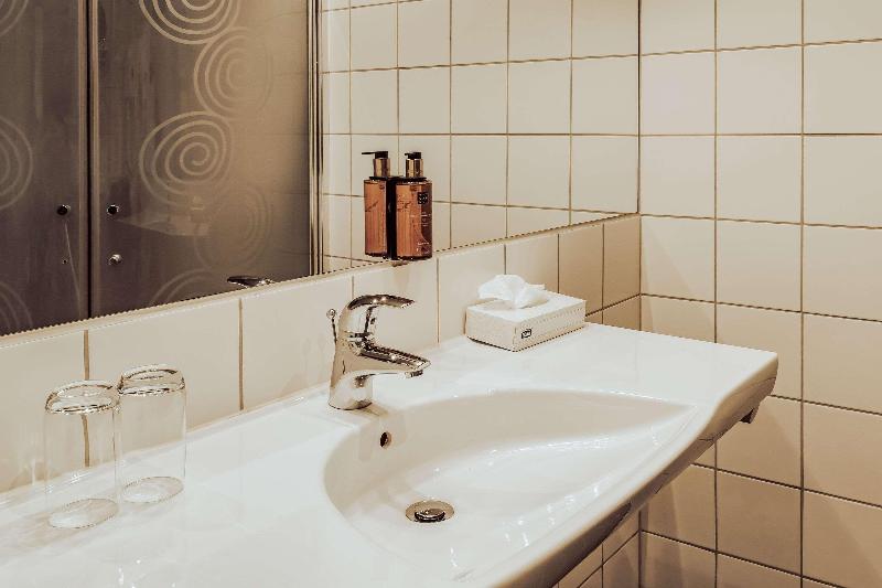 Home Hotel Odin image