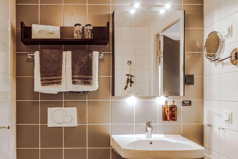 Home Hotel Odin image
