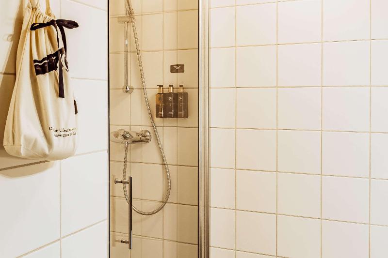 Home Hotel Odin image