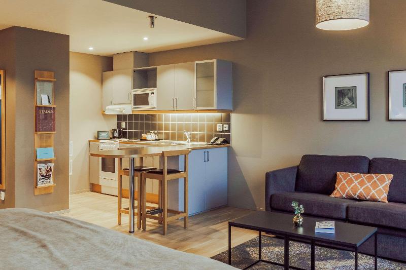 Home Hotel Odin image