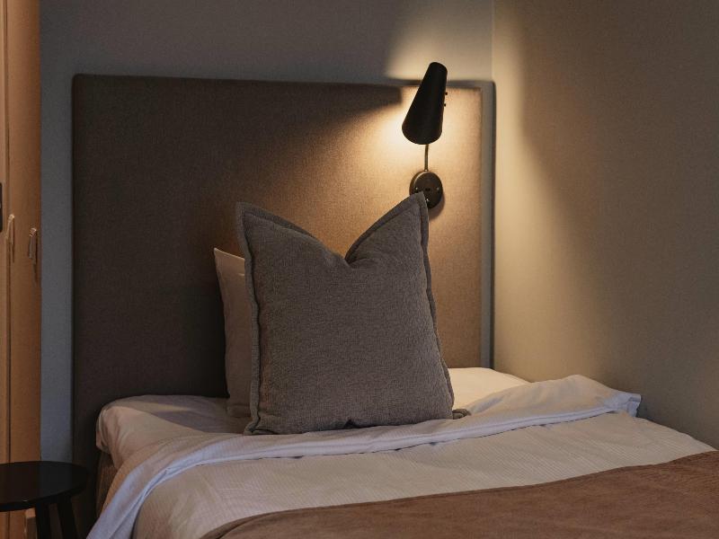 Home Hotel Odin image