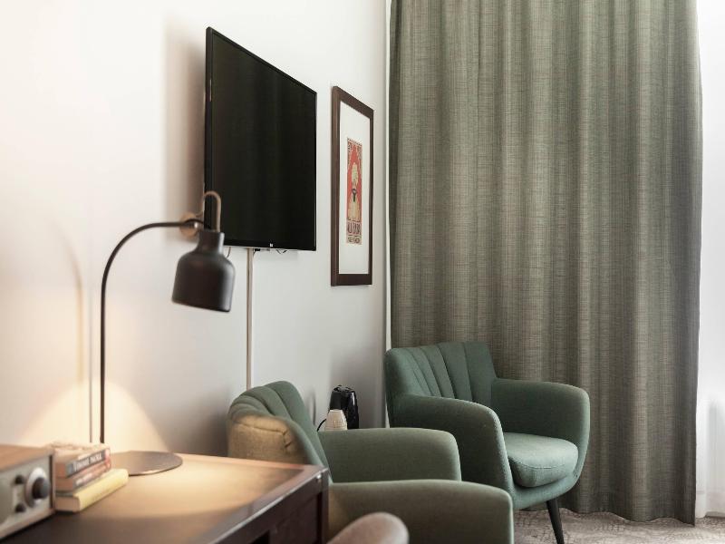 Home Hotel Victoria image