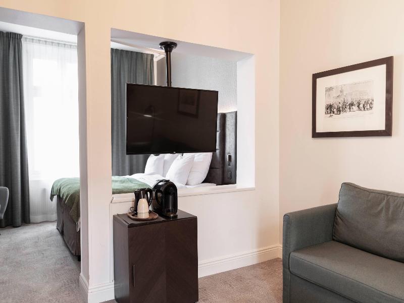 Home Hotel Victoria image