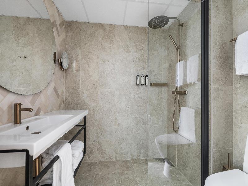 Best Western Plus Hotel Savoy image