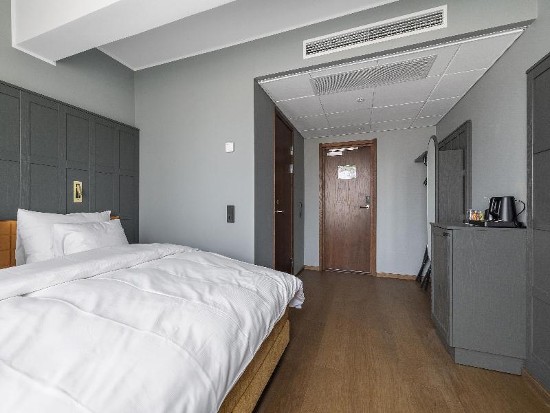 Best Western Plus Hotel Savoy image