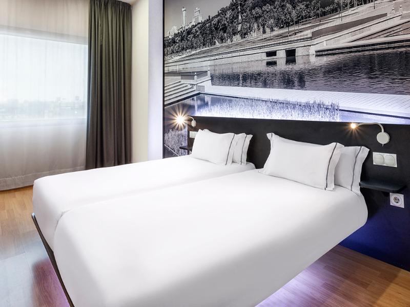 B&B HOTEL Madrid Aeropuerto T4 image