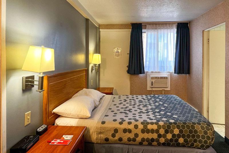 Econo Lodge Motel Village Hotel Econo Lodge Motel Village Hotel
