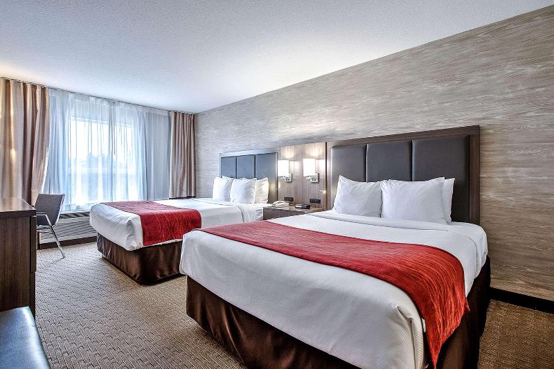 Comfort Inn & Suites Calgary South