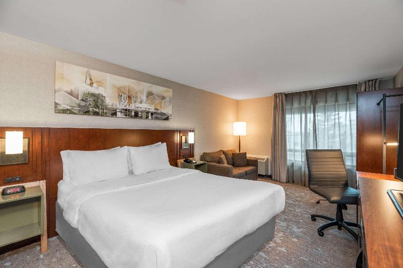 Comfort Inn West-Kanata image
