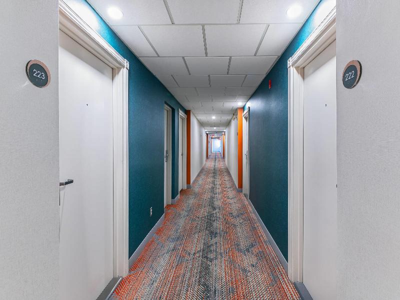 Comfort Suites London image