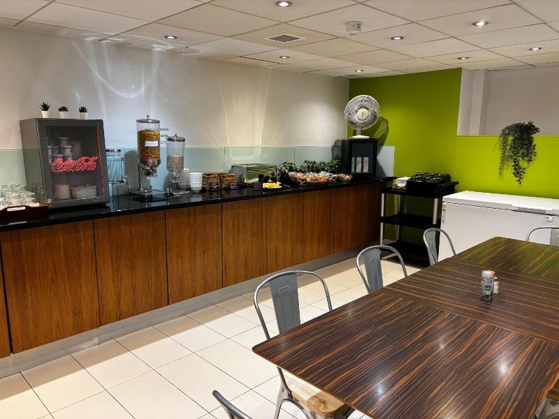 Safestay Glasgow image