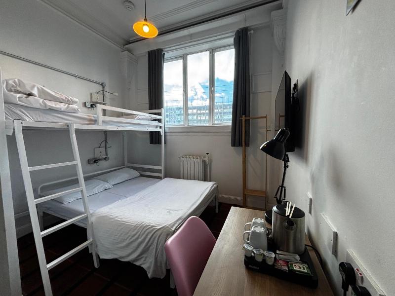 Safestay Glasgow image